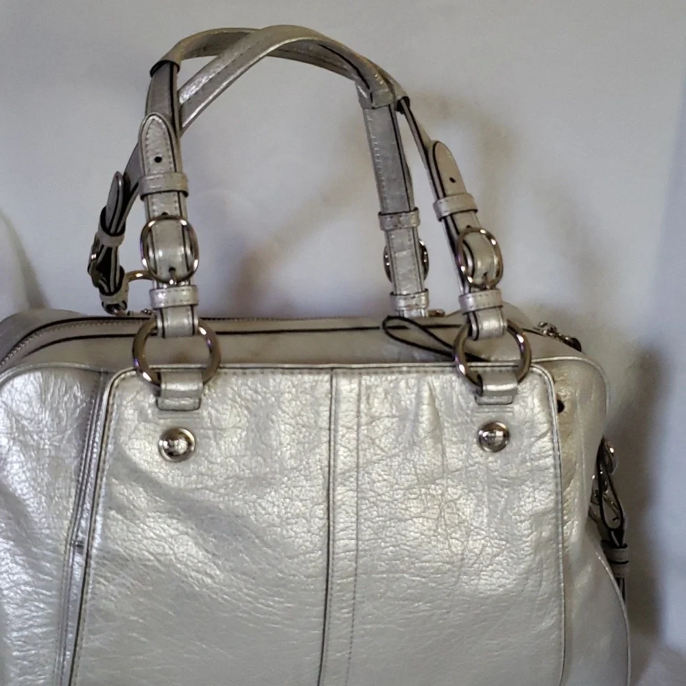 COACH Mia Leather Harper Satchel Shoulder Bag.‎   15744 . NWOT.